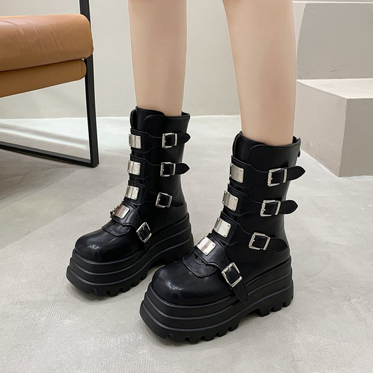 Dark Rock-style Platform With A Chunky Sole Womens Punk-inspired Dr Martens-style Boots